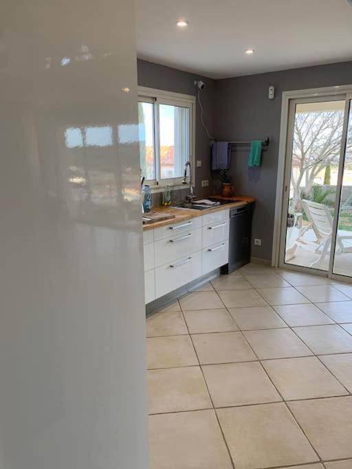 Villa Vue Sur Etang 8 Personnes Spacieuse Et Calme Narbonne Luaran gambar